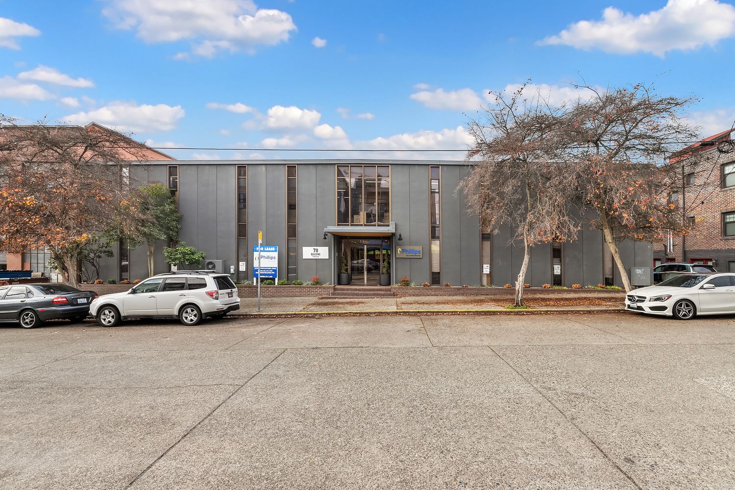 711 6th Ave N, Seattle, WA 98109